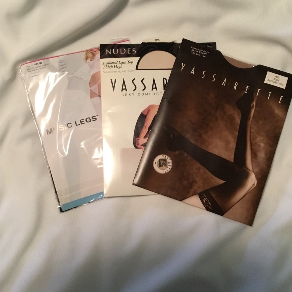 Thigh hi stockings, Vassarette and Music Legs